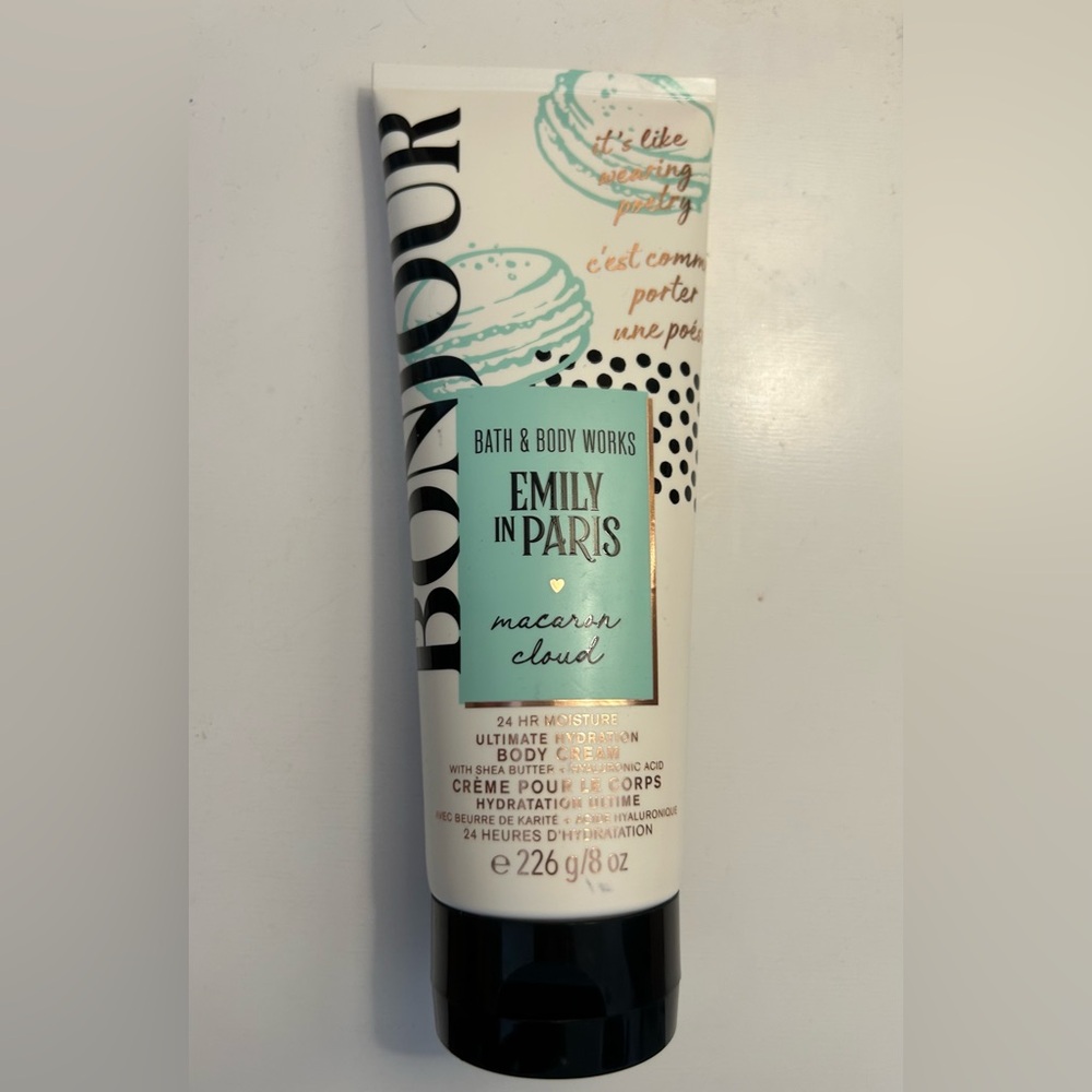 Bath & Body Works Emily in Paris Macaron Cloud Body Cream